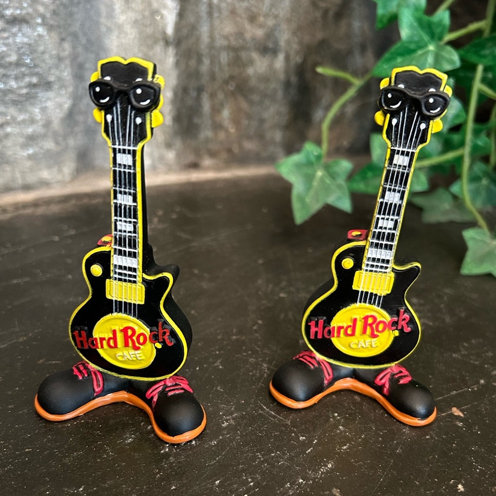 Hard Rock Cafe guitars